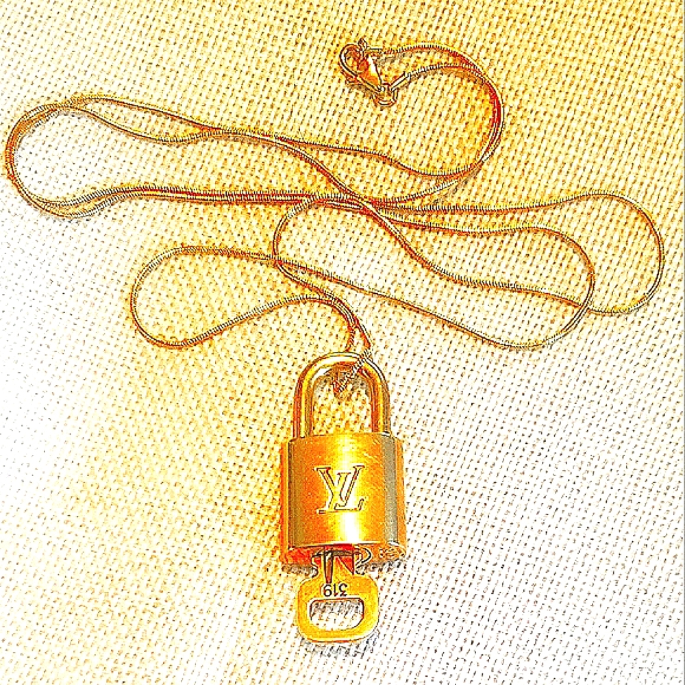 Louis Vuitton Custom Lock & Key #319 in Brass w/ New Matching Long Necklace